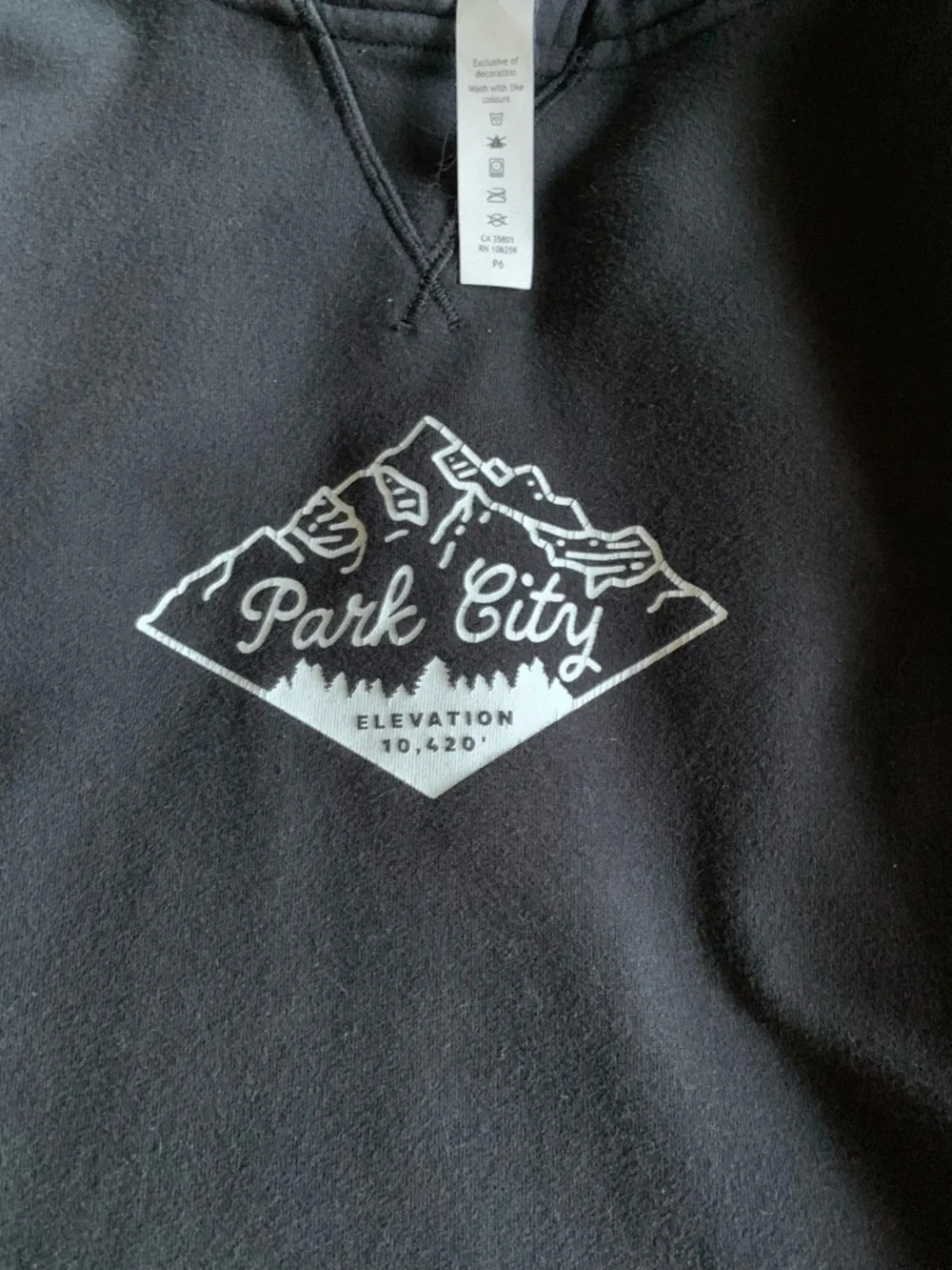 lululemon athletica Black Pullover Hoodie Size 8 - Picture 5 of 5